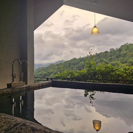 Kandy Victoria Eco Resort Екстериор снимка