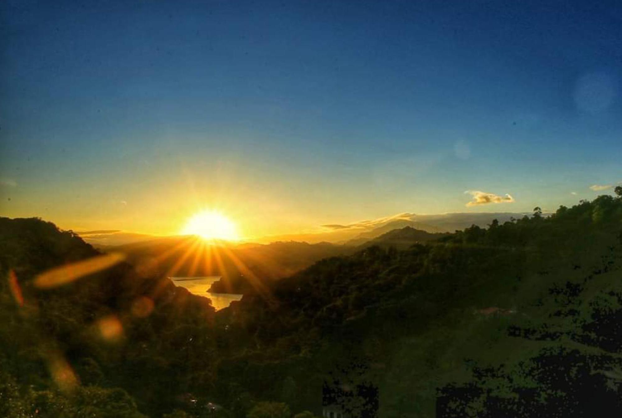 Kandy Victoria Eco Resort Екстериор снимка