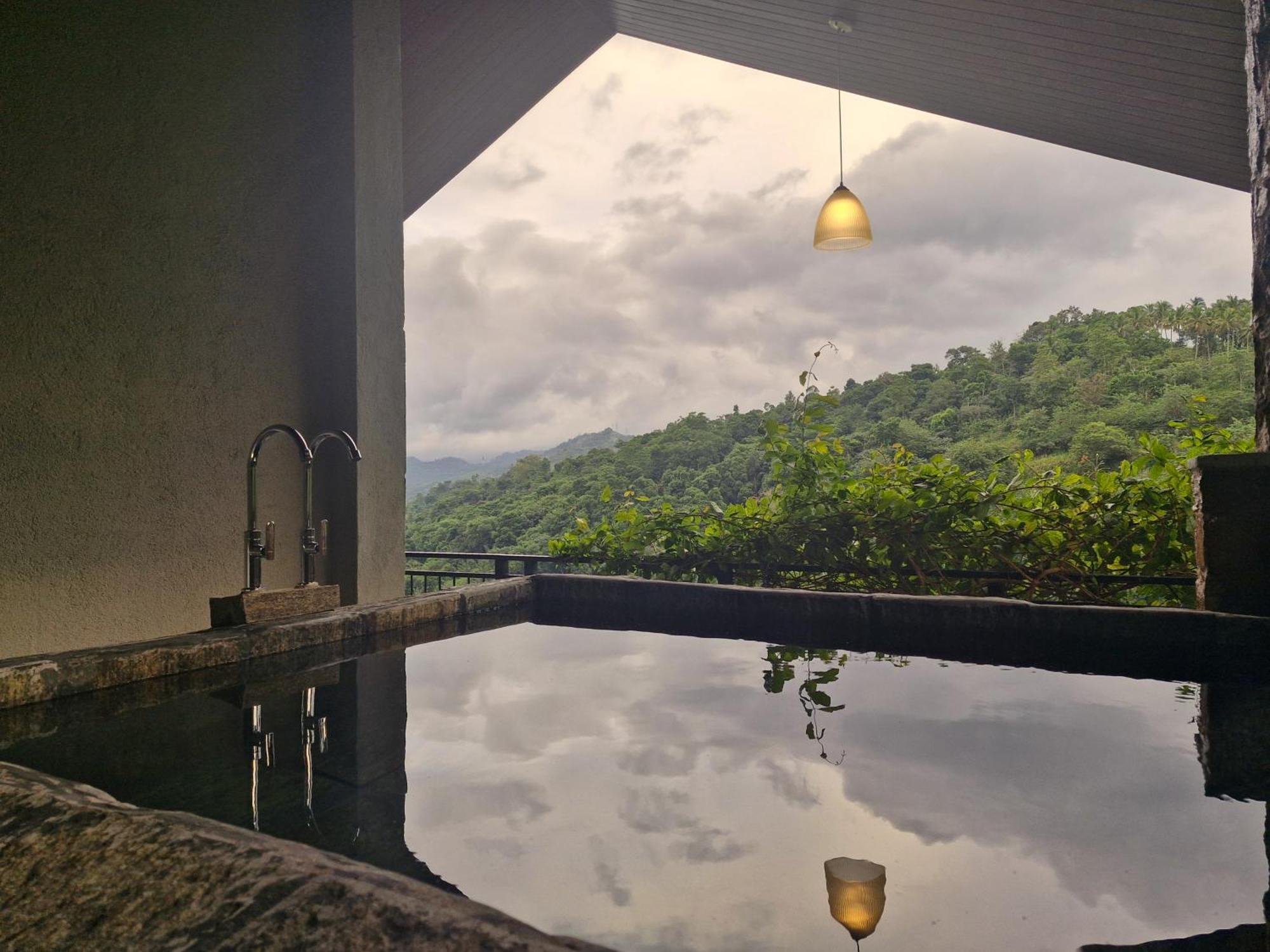 Kandy Victoria Eco Resort Екстериор снимка